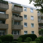 Rückansicht mit Balkon